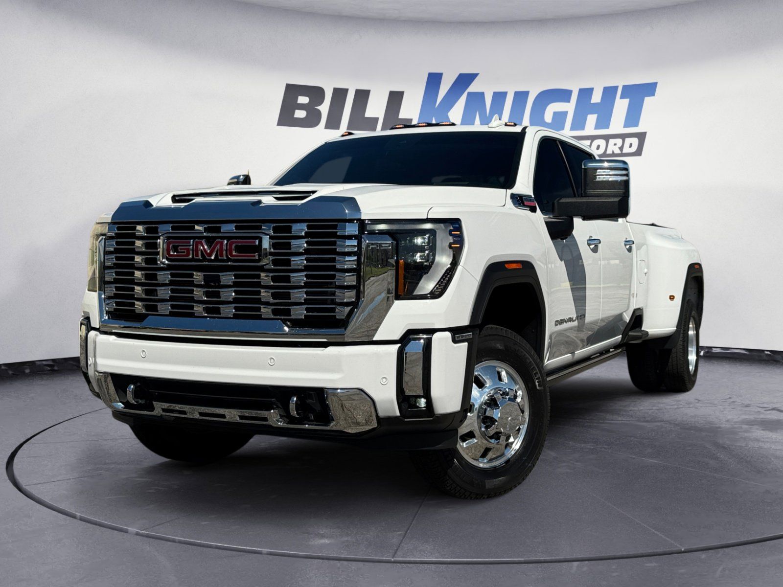 2024 GMC Sierra 3500HD Denali Crew Cab 4WD