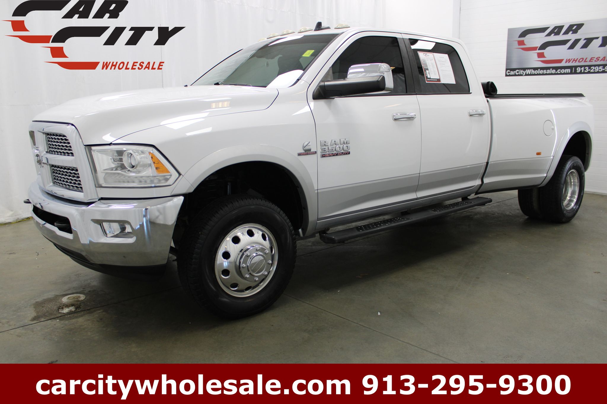 2015 RAM 3500 Laramie Crew Cab LB DRW 4WD