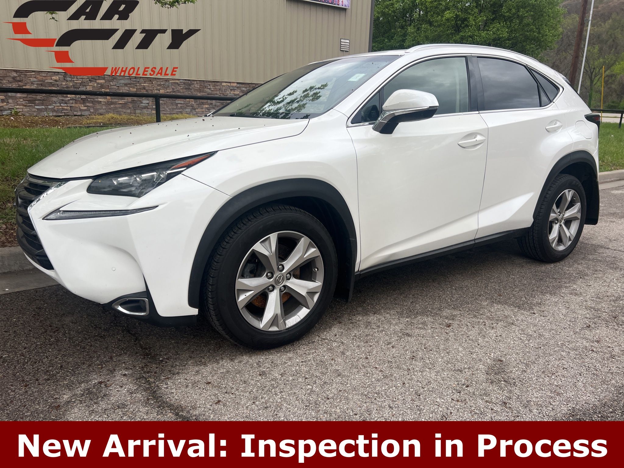 White 2017 Lexus NX 200t AWD SUV / Crossover All-Wheel Drive 6-Speed Automatic