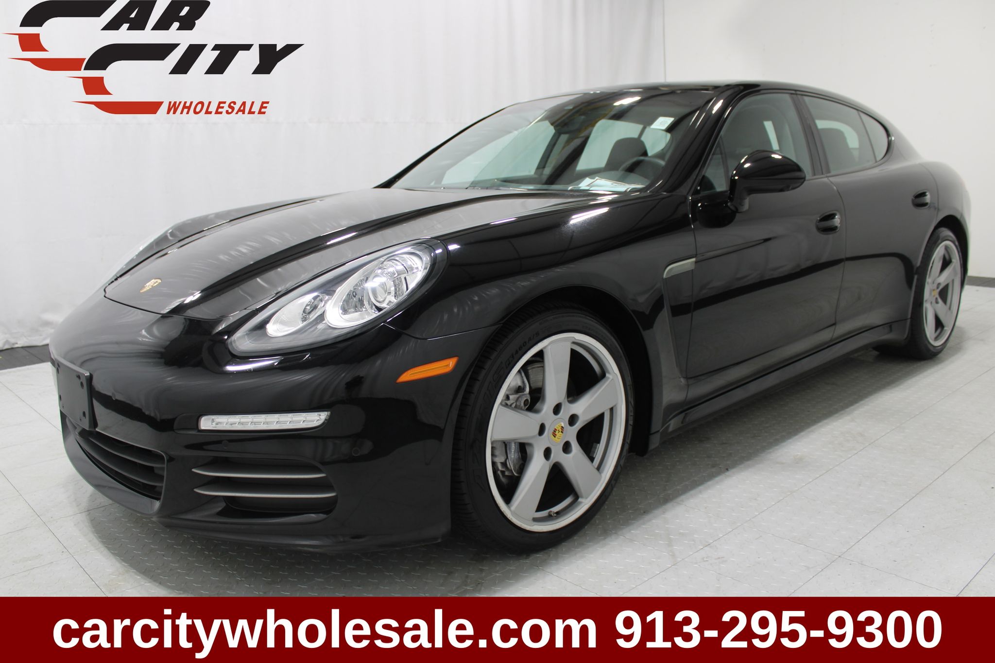 2016 Porsche Panamera 4