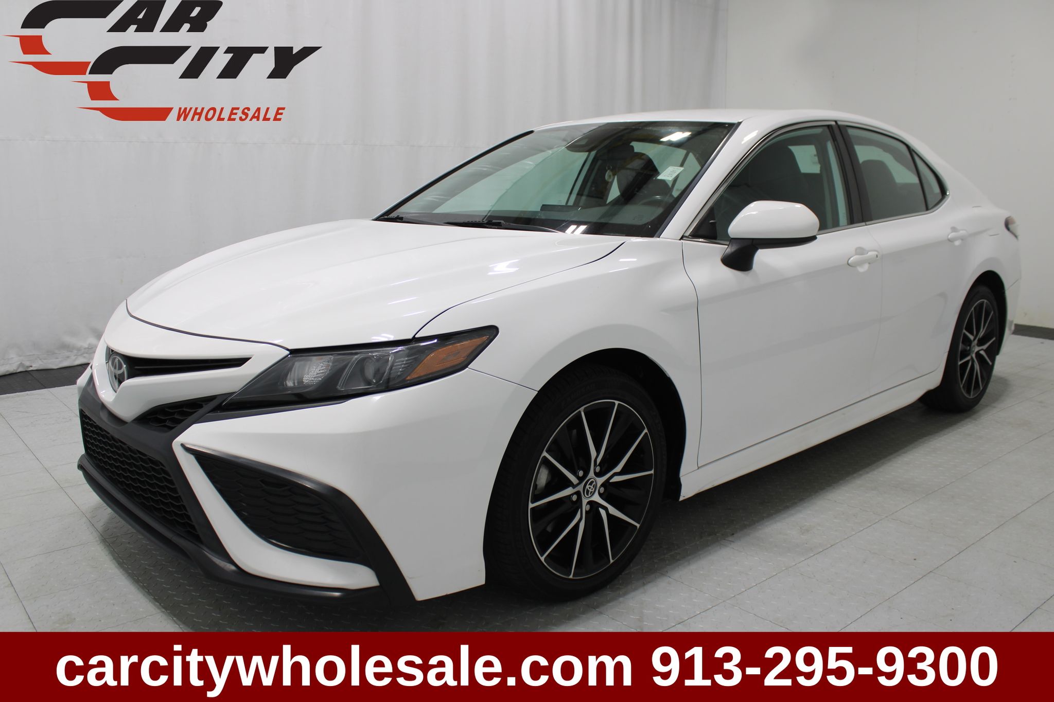 2021 Toyota Camry SE FWD