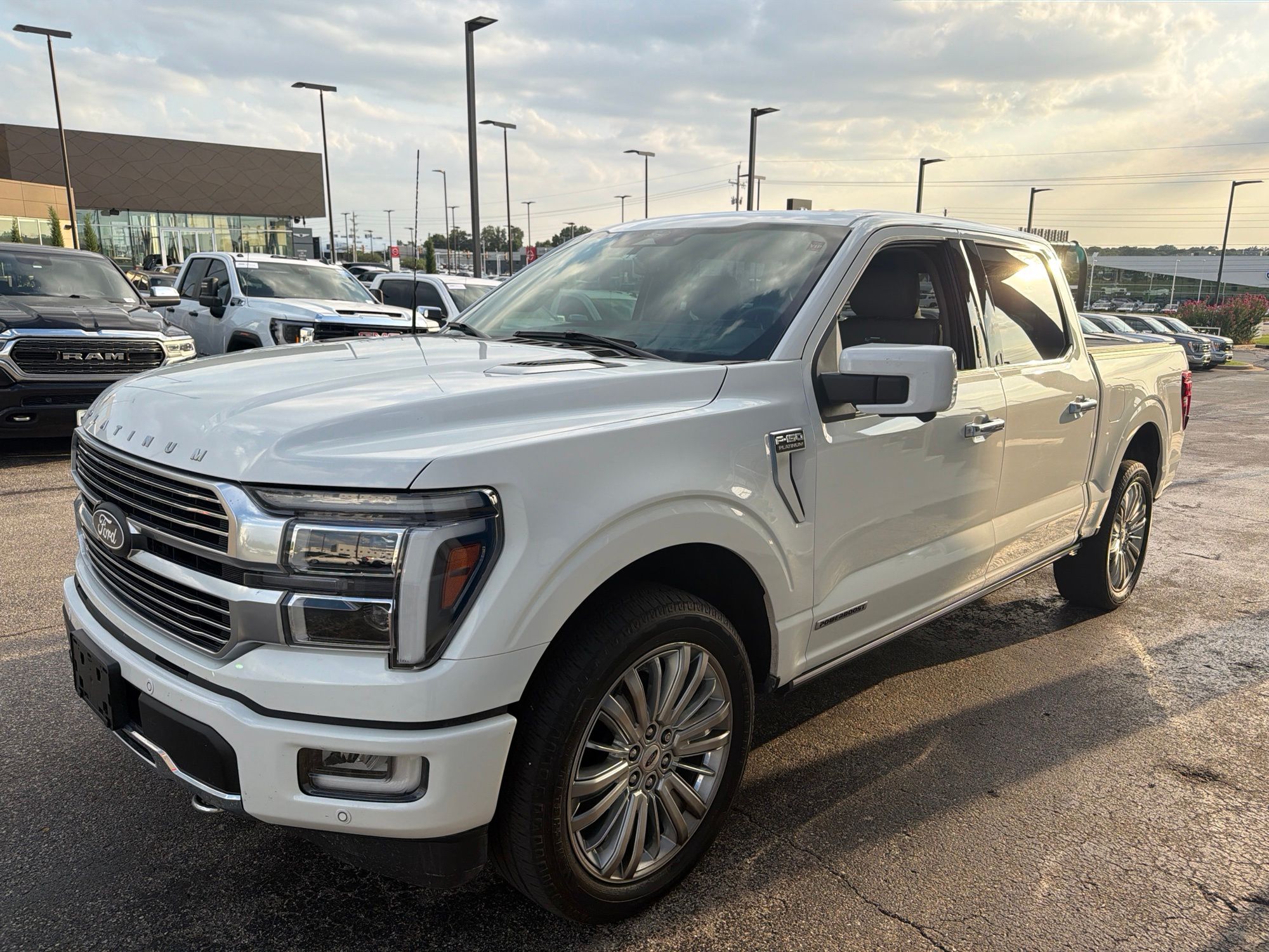 White Metallic 2024 Ford F-150 Pickup Truck Four-Wheel Drive Automatic