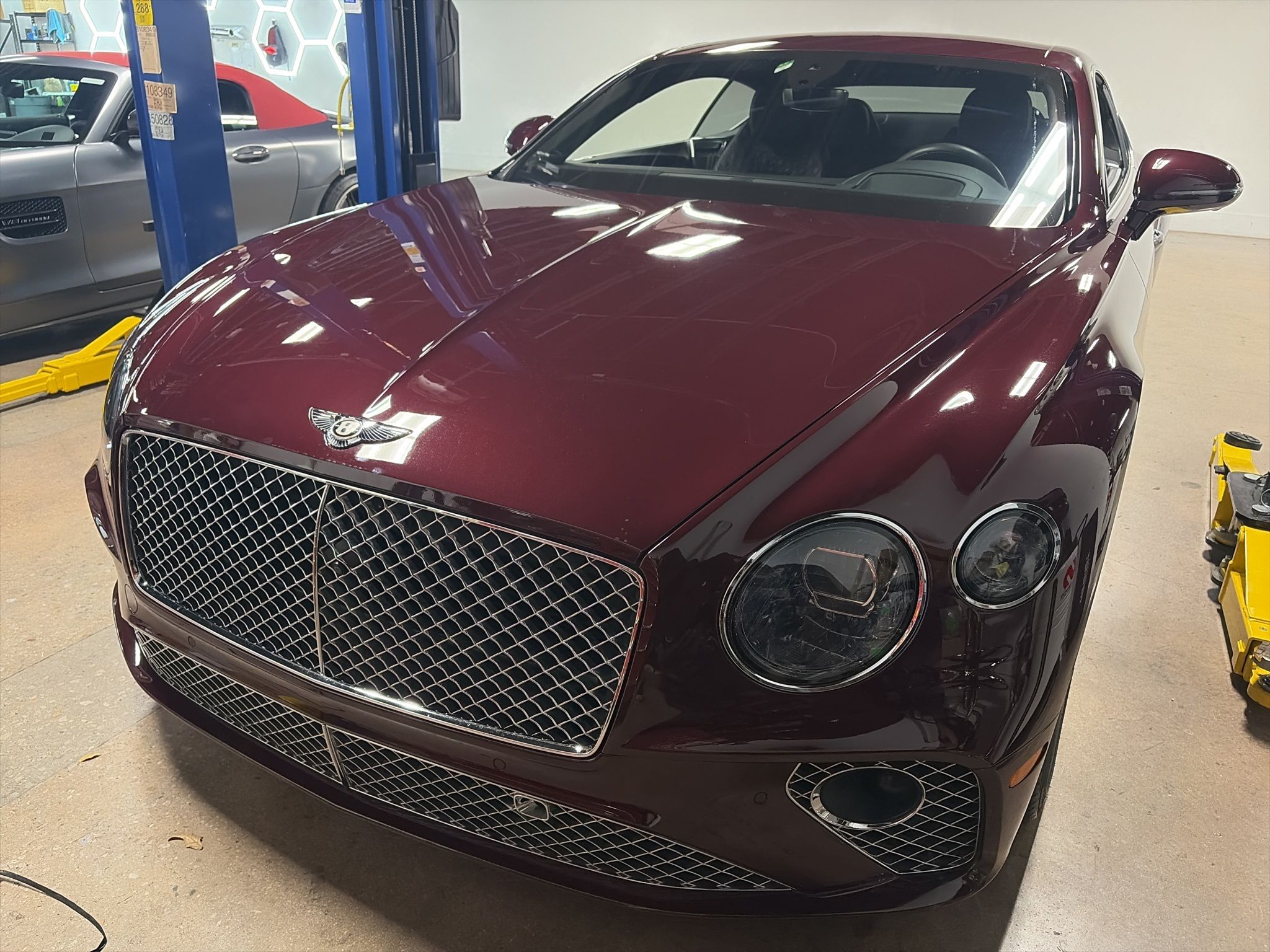 2020 Bentley Continental GT V8 AWD Coupe All-Wheel Drive 8-Speed Automatic