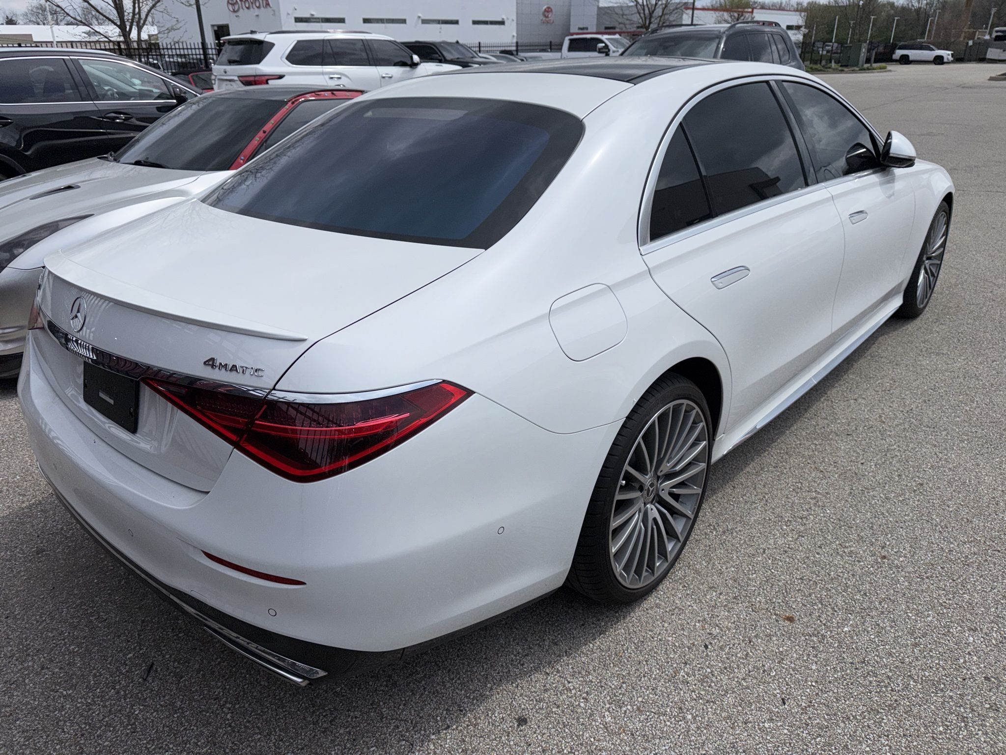 View vehicle photo 4