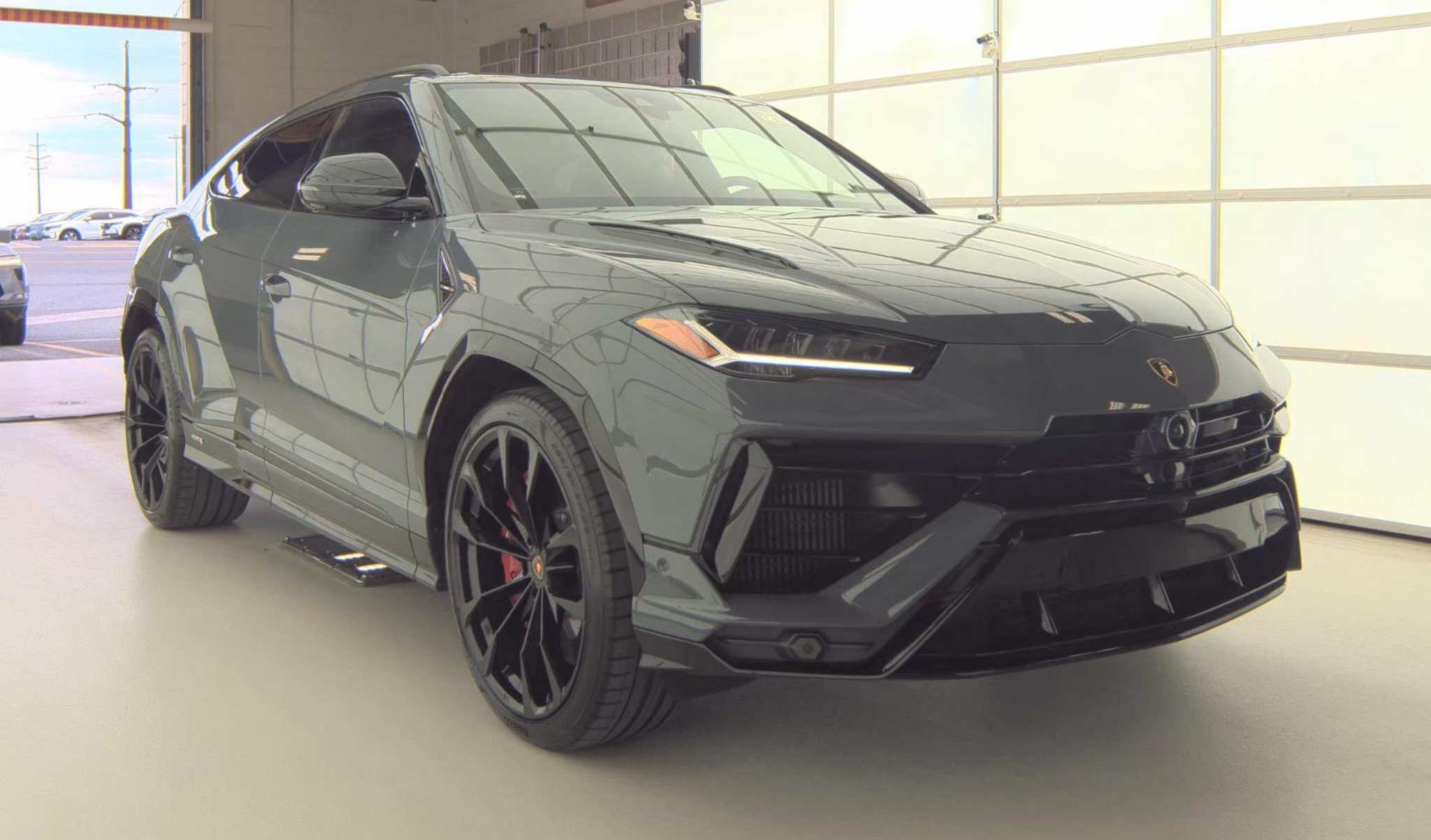 Grigio Telesto Metallic 2023 Lamborghini Urus S AWD SUV / Crossover All-Wheel Drive 8-Speed Automatic