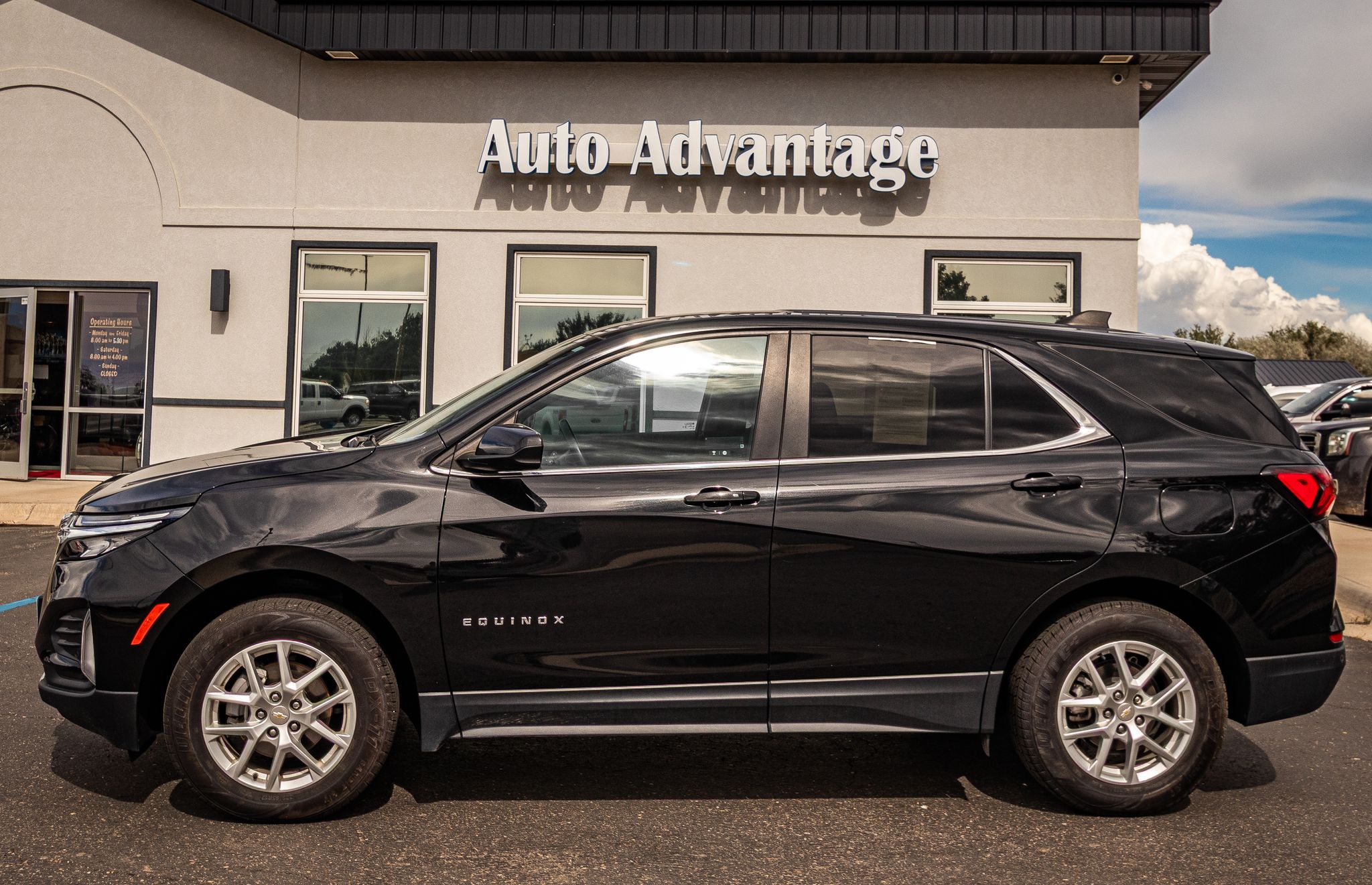  2024 Chevrolet Equinox LT AWD with 1LT   