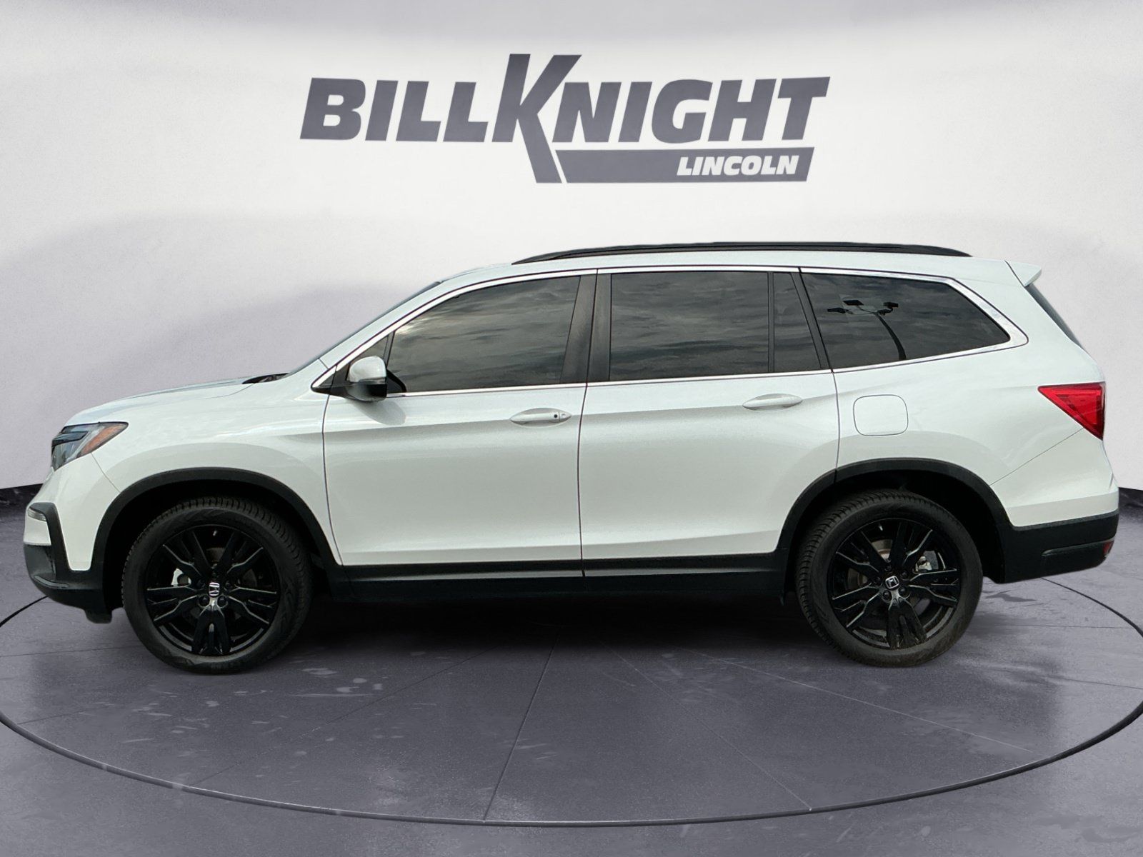  2022 Honda Pilot SE AWD   