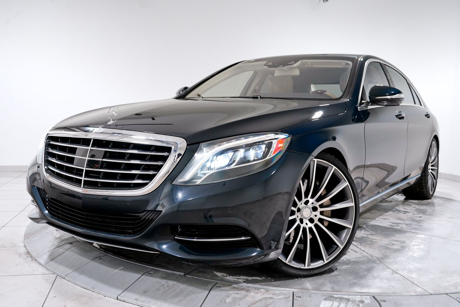 2014 Mercedes-Benz S-Class S 550 4MATIC