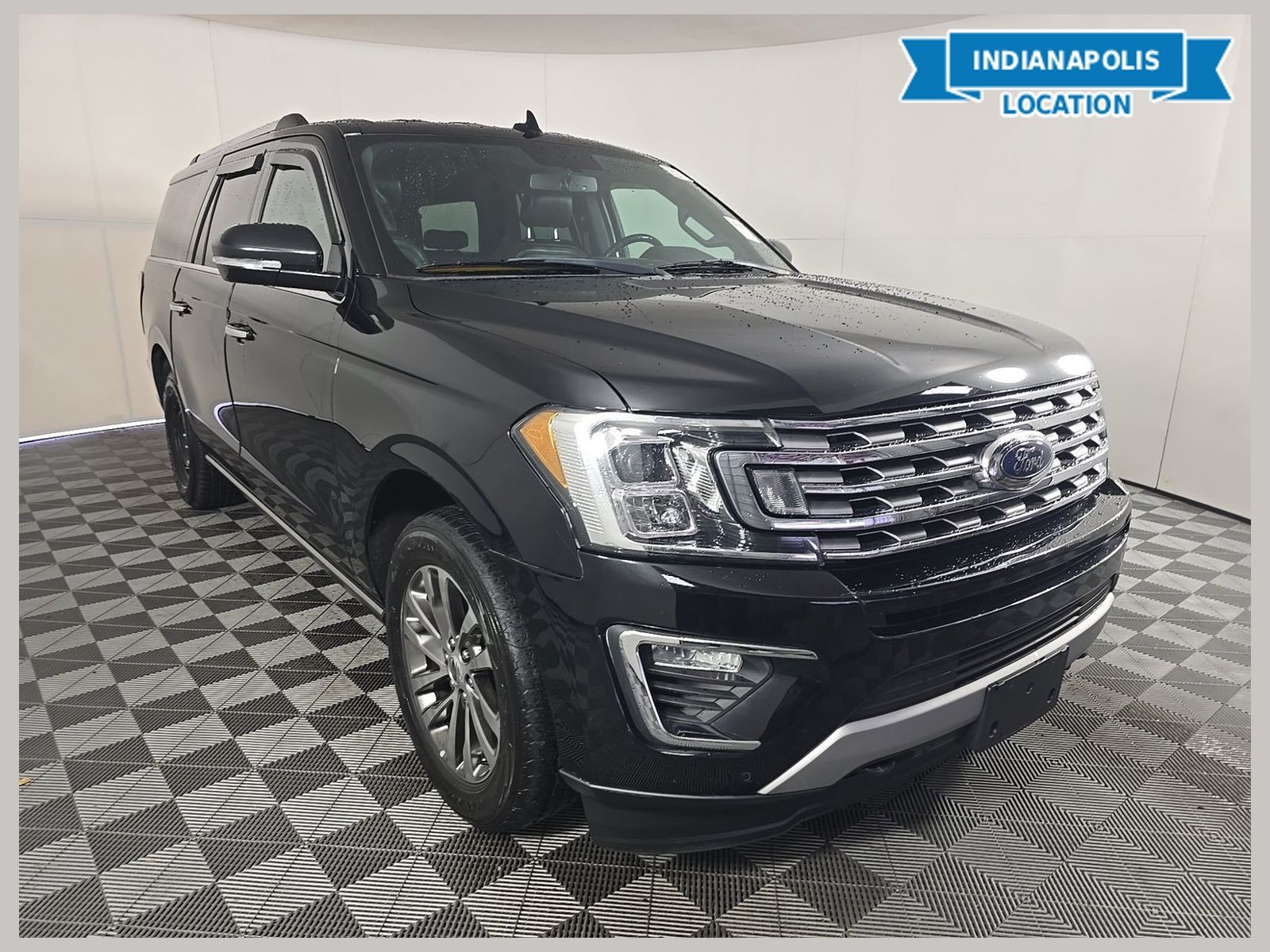 Shadow Black 2018 Ford Expedition SUV / Crossover Four-Wheel Drive Automatic