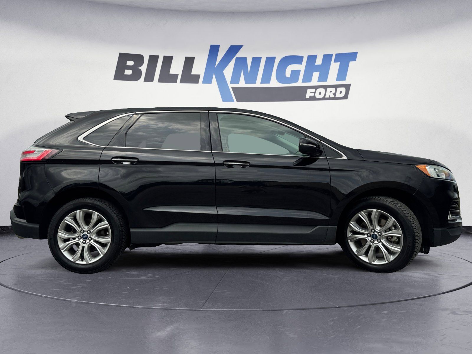Used 2019 Ford Edge Titanium 4D Sport Utility