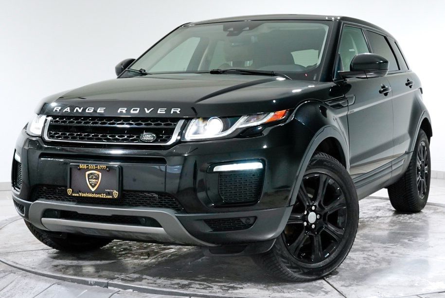 2016 Land Rover Range Rover Evoque SE's photo