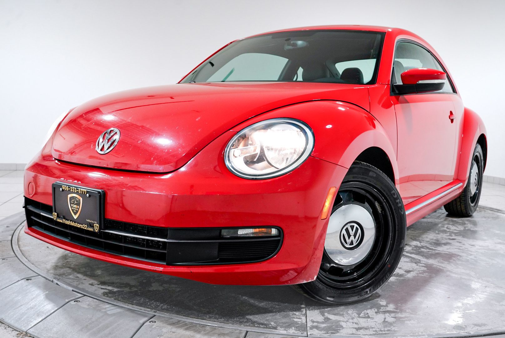 2013 Volkswagen Beetle 2.5L PZEV's photo