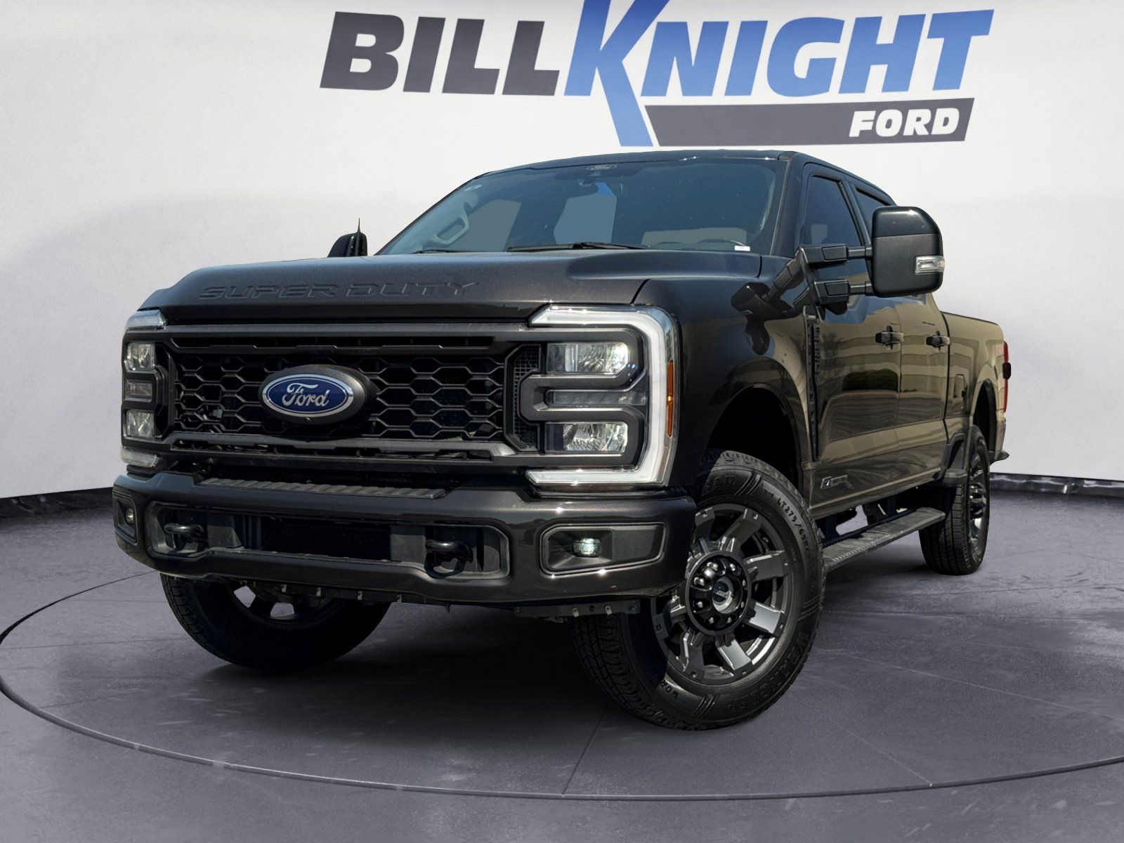 Darkened Bronze Metallic 2024 Ford F-250 Super Duty Lariat Crew Cab 4WD Pickup Truck Four-Wheel Drive Automatic