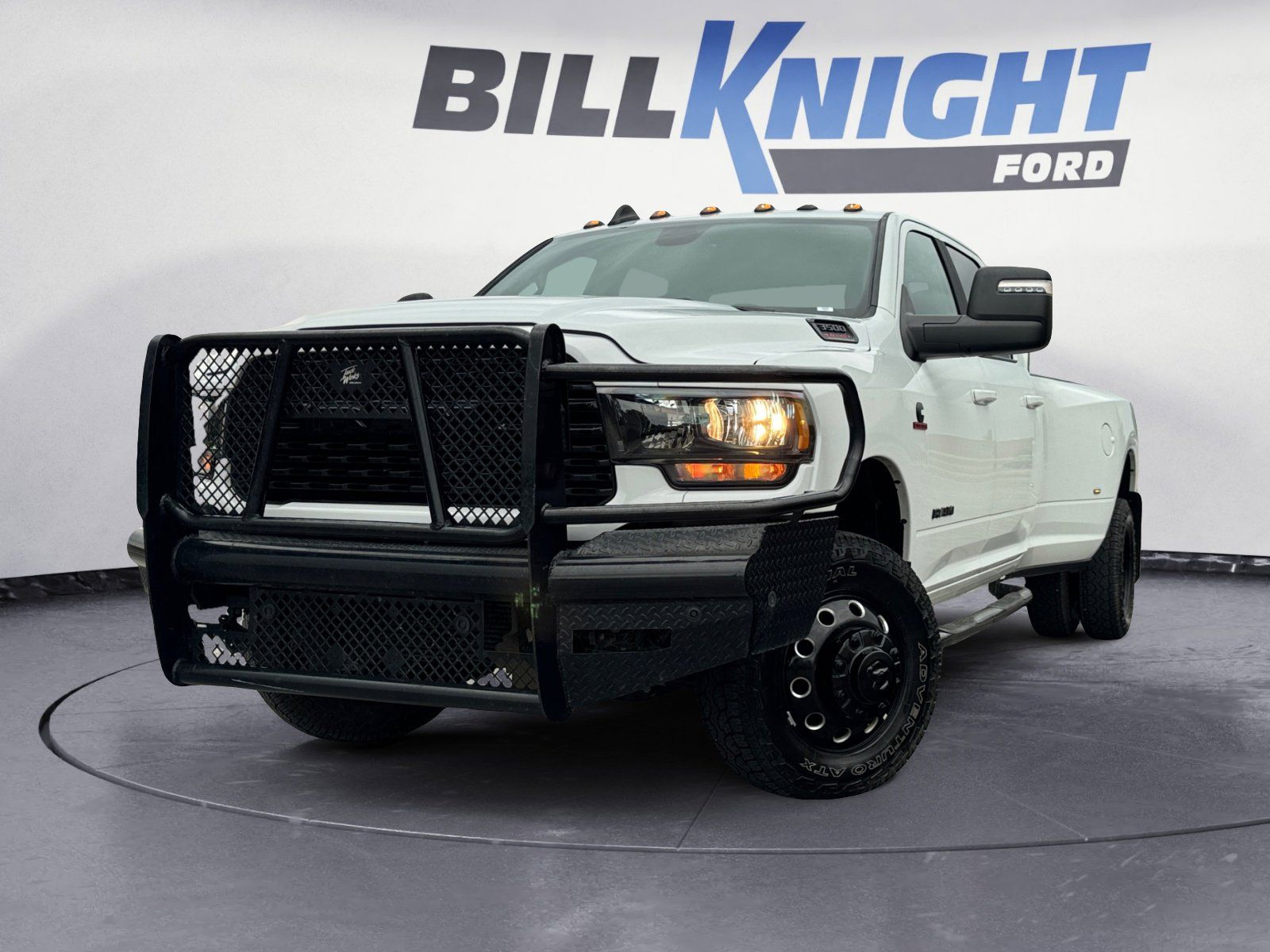 Bright White Clearcoat 2024 RAM 3500 Big Horn Crew Cab LB DRW 4WD Pickup Truck Four-Wheel Drive 6-Speed Automatic