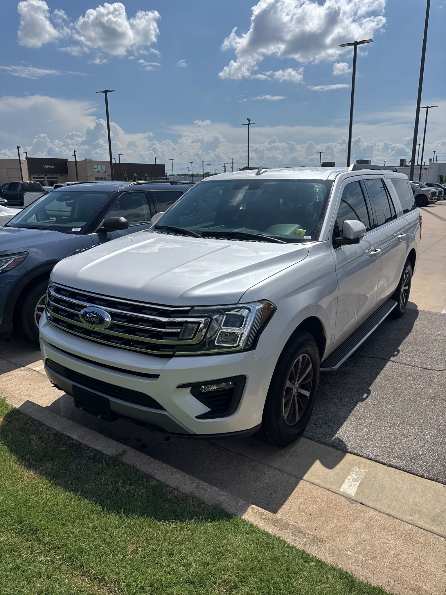 Used 2019 Ford Expedition Max XLT 4D Sport Utility