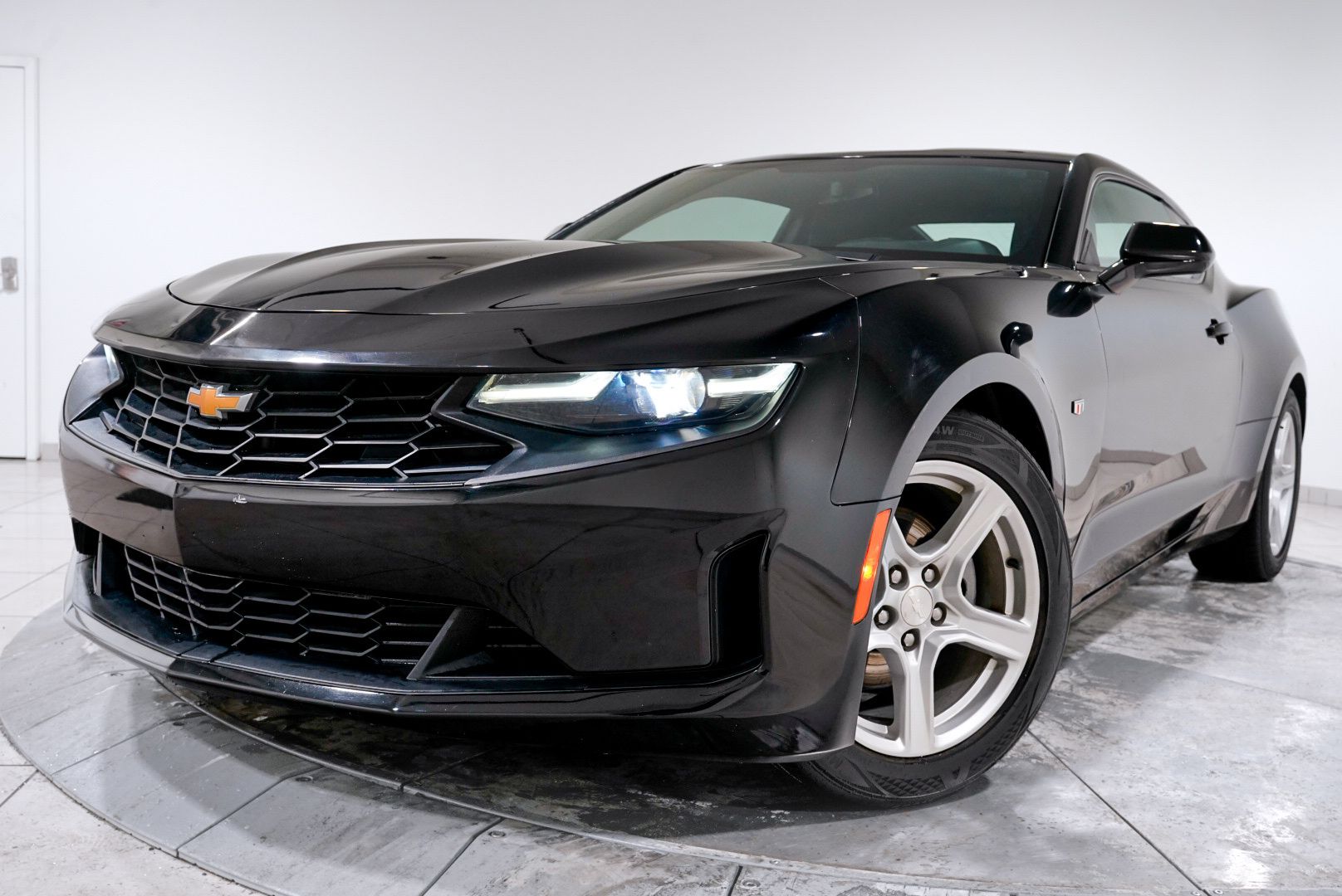 2020 Chevrolet Camaro 1LT Coupe RWD