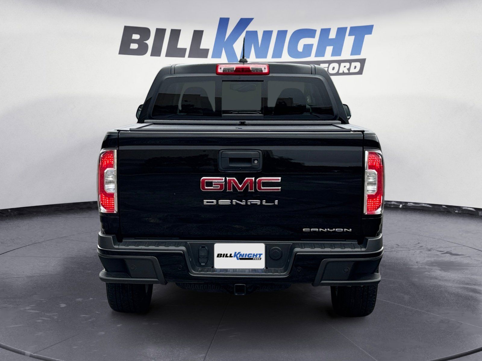 Used 2022 GMC Canyon Denali 4D Crew Cab