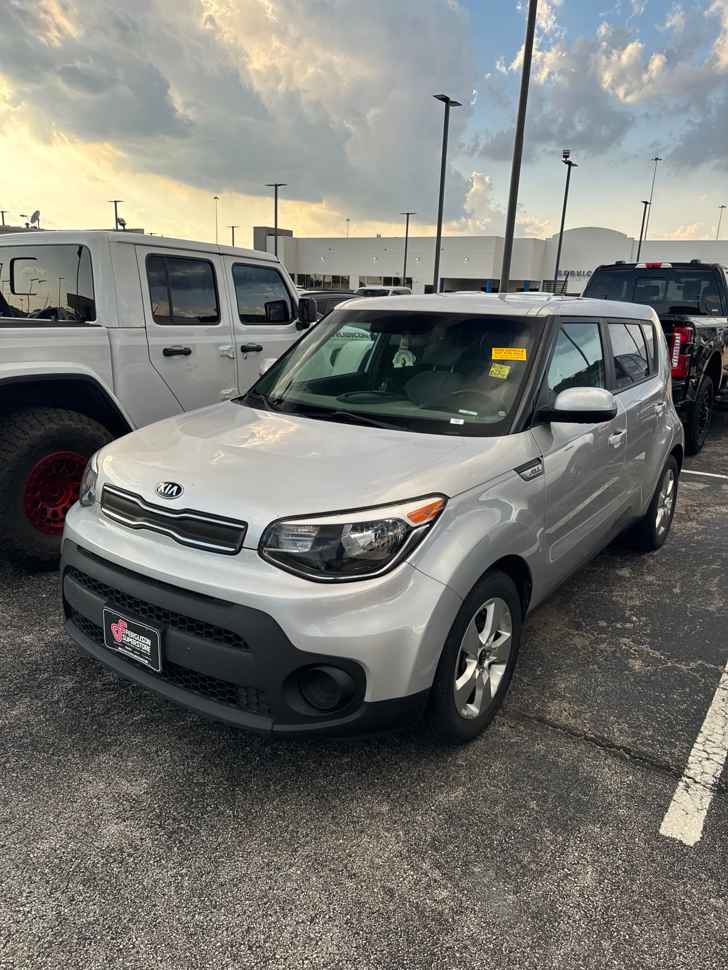 Bright Silver 2019 Kia Soul Wagon Front-Wheel Drive 6-Speed Automatic