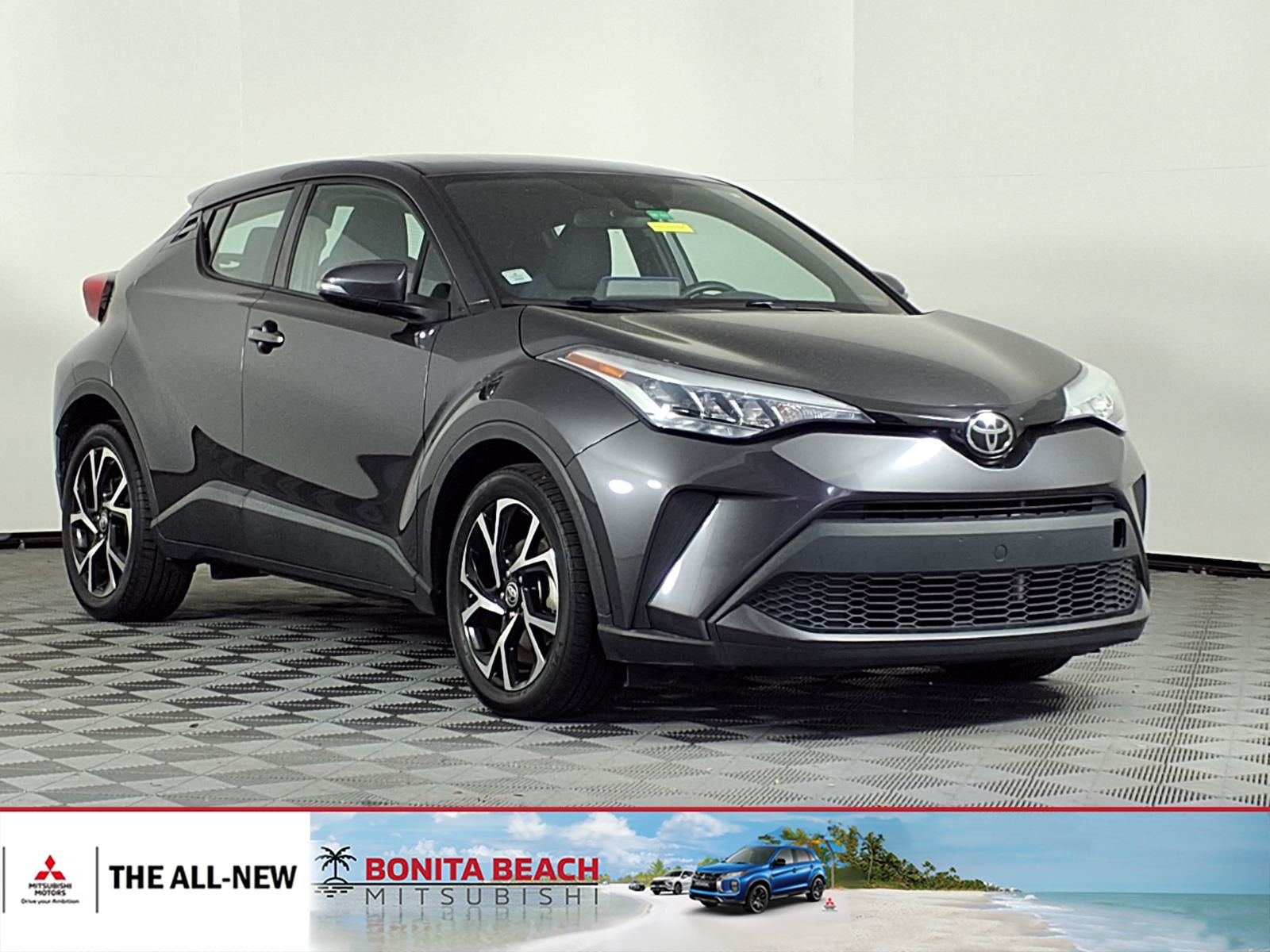 2022 Toyota C-HR XLE