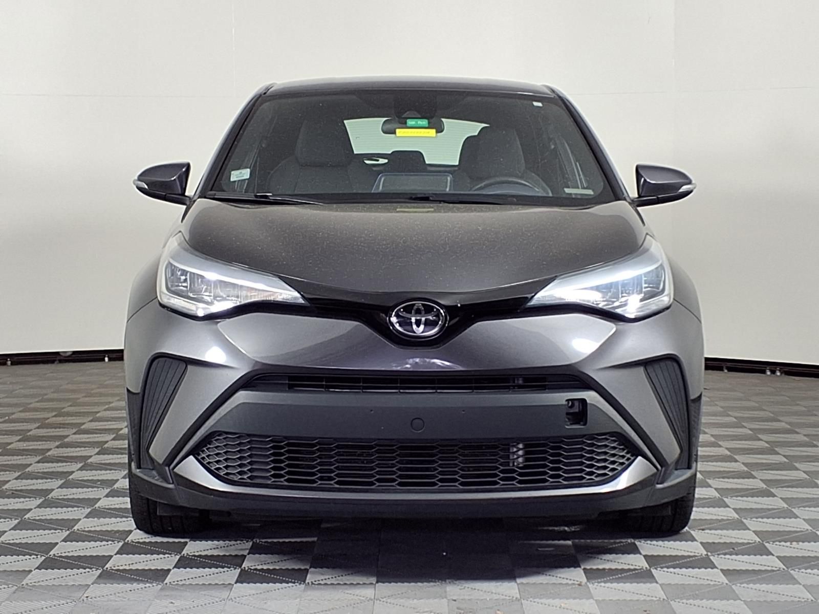 Used 2022 Toyota C-HR XLE with VIN NMTKHMBX1NR141343 for sale in Bonita Springs, FL