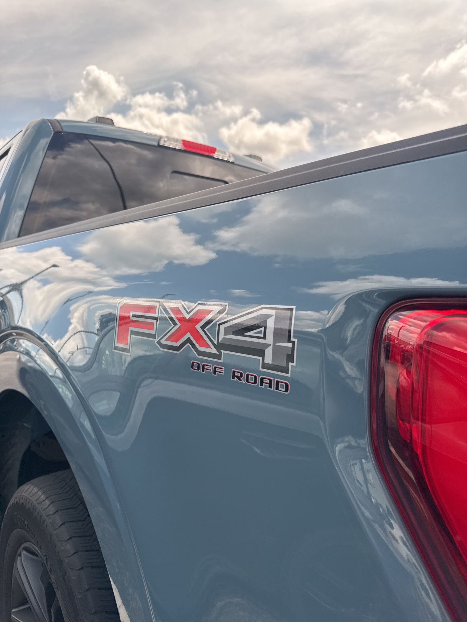 Used 2023 Ford F-150 Lariat 4D SuperCrew