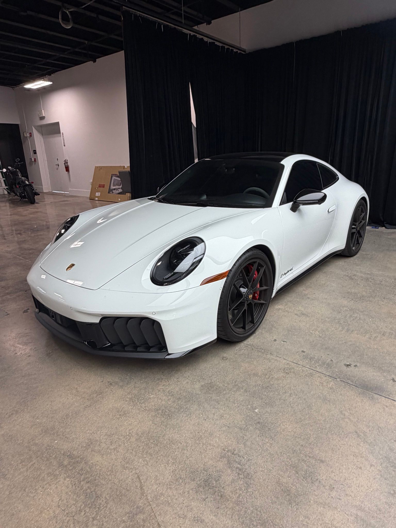 cars-card-image