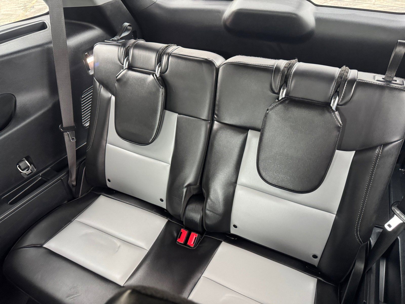 Used 2023 Ford Explorer XLT 4D Sport Utility