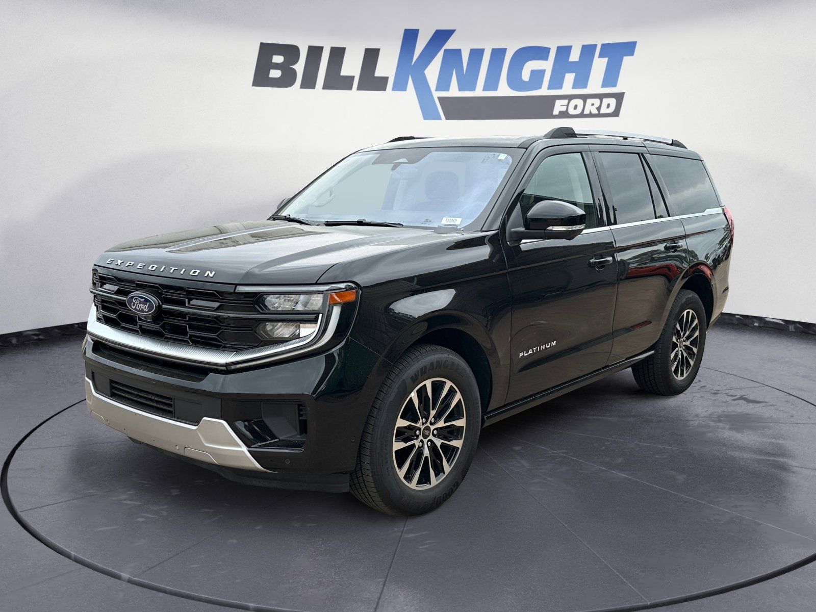 Black Metallic 2025 Ford Expedition Platinum 4WD SUV / Crossover Four-Wheel Drive Automatic
