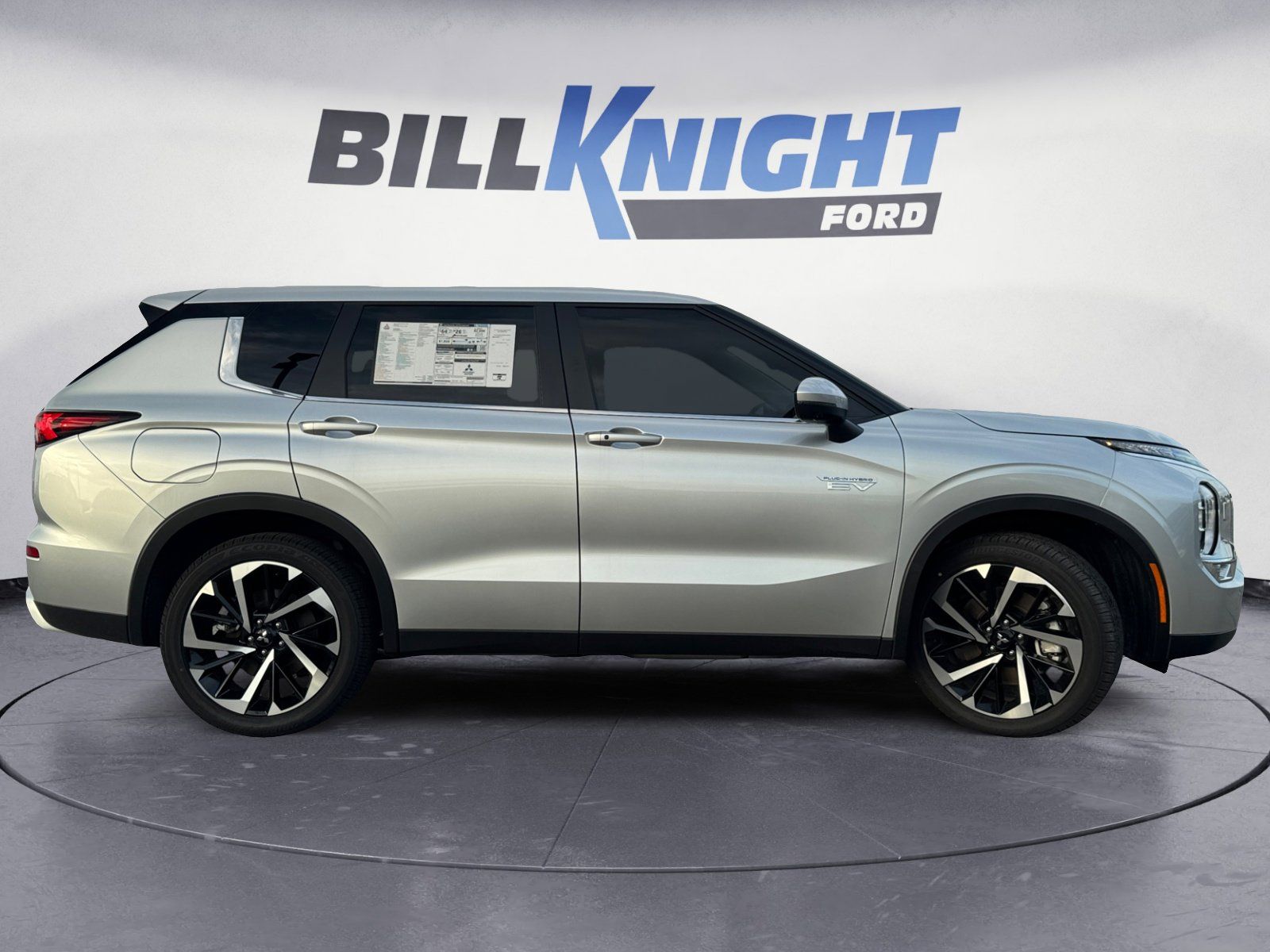 Used 2025 Mitsubishi Outlander PHEV SE 4D Sport Utility