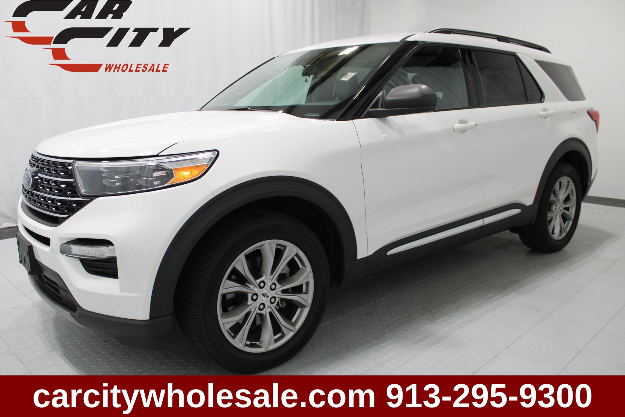 White Metallic 2020 Ford Explorer SUV / Crossover All-Wheel Drive Automatic