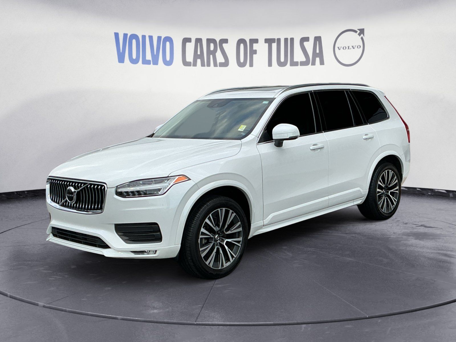 2020 Volvo XC90 T5 Momentum FWD