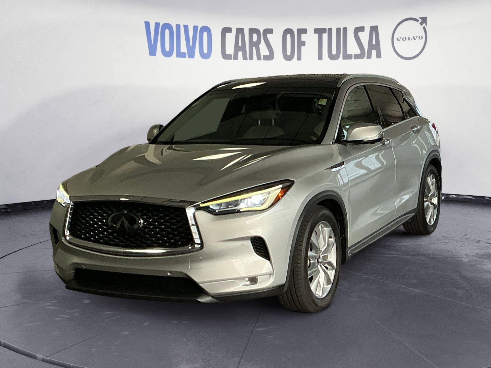 Gray (Liquid Platinum) 2019 INFINITI QX50 Essential AWD SUV / Crossover All-Wheel Drive Continuously Variable Transmission