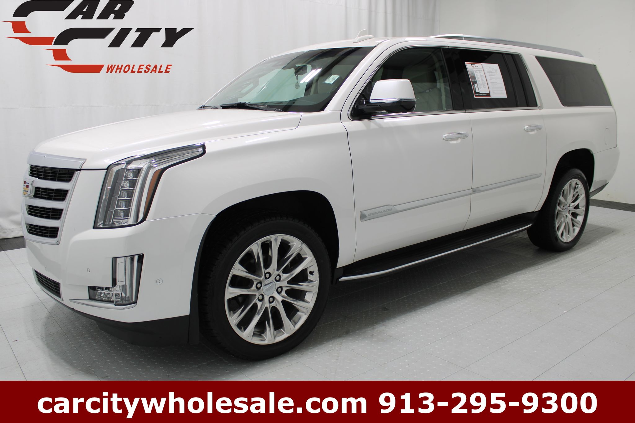 Crystal White Tricoat 2019 Cadillac Escalade ESV SUV / Crossover Four-Wheel Drive 