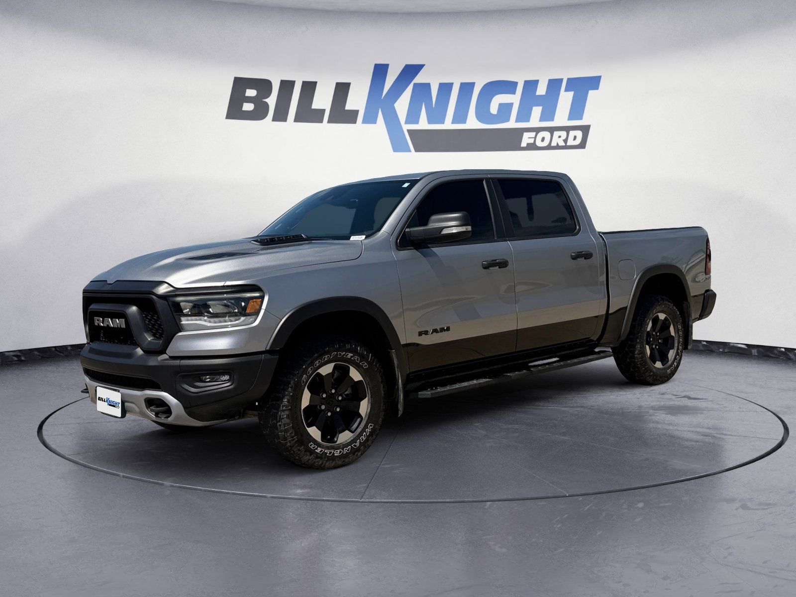 Billet Silver Metallic Clearcoat 2022 RAM 1500 Rebel Crew Cab 4WD Pickup Truck Four-Wheel Drive 8-Speed Automatic