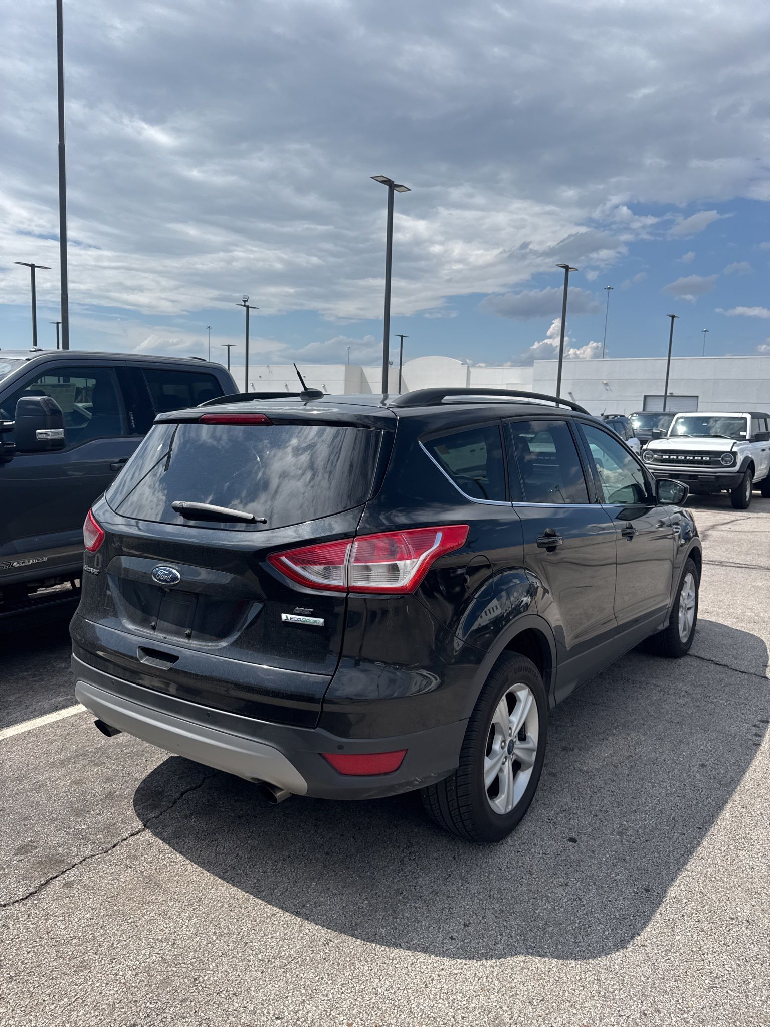 Used 2015 Ford Escape SE 4D Sport Utility