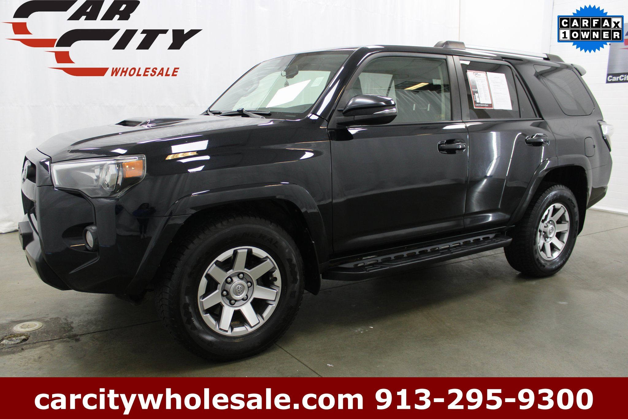 Midnight Black Metallic 2016 Toyota 4Runner Trail Premium 4WD SUV / Crossover Four-Wheel Drive 5-Speed Automatic Overdrive