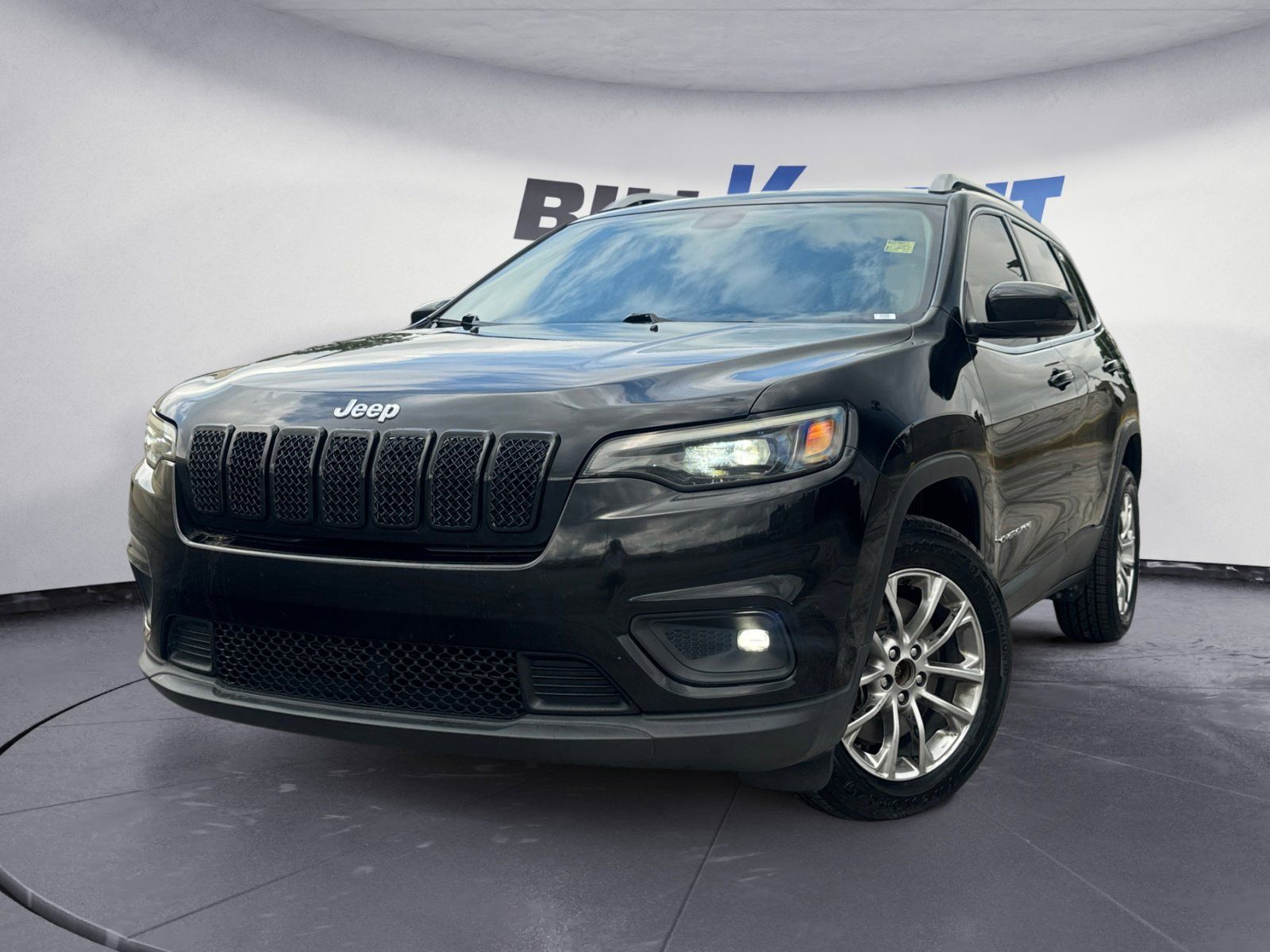 Diamond Black Crystal Pearlcoat 2019 Jeep Cherokee Latitude Plus FWD SUV / Crossover Front-Wheel Drive 9-Speed Automatic
