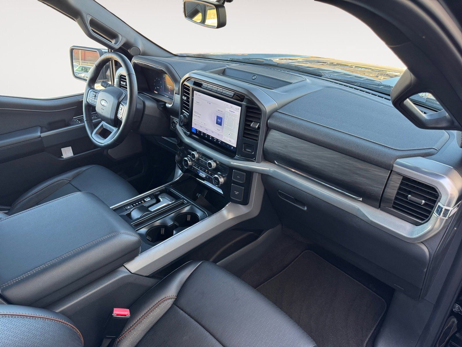 Used 2024 Ford F-150 Lariat 4D SuperCrew