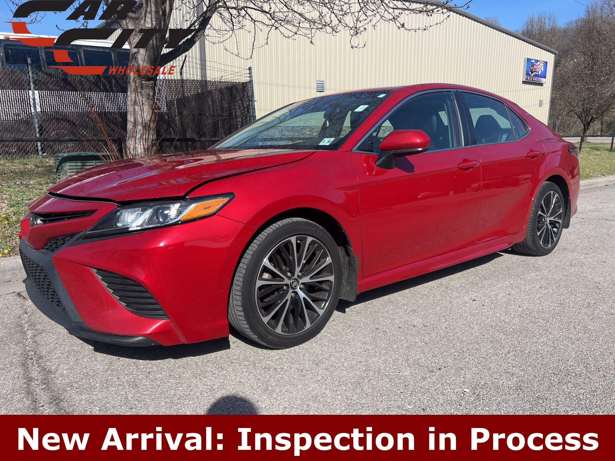 Red 2019 Toyota Camry SE FWD Sedan Front-Wheel Drive 8-Speed Automatic