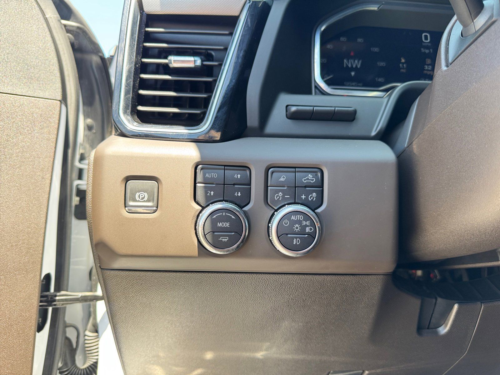 Used 2025 GMC Sierra 2500HD Denali 4D Crew Cab