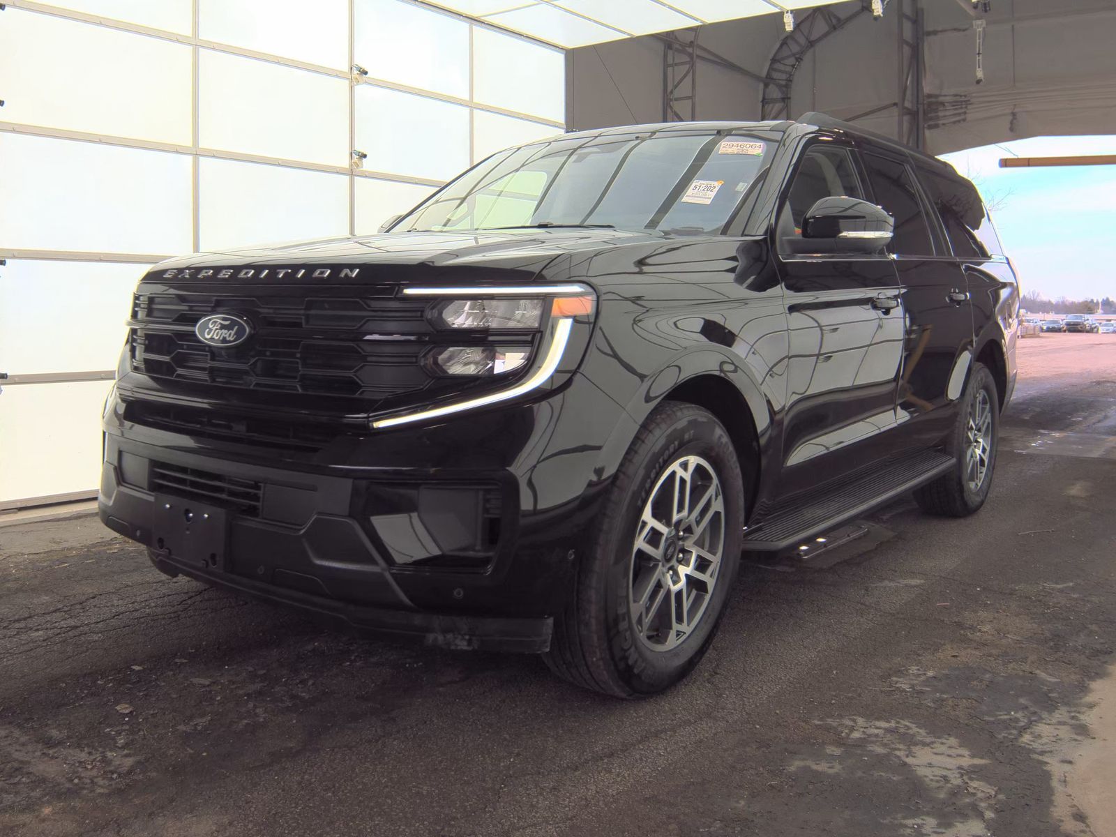 2025 Ford Expedition MAX Active RWD