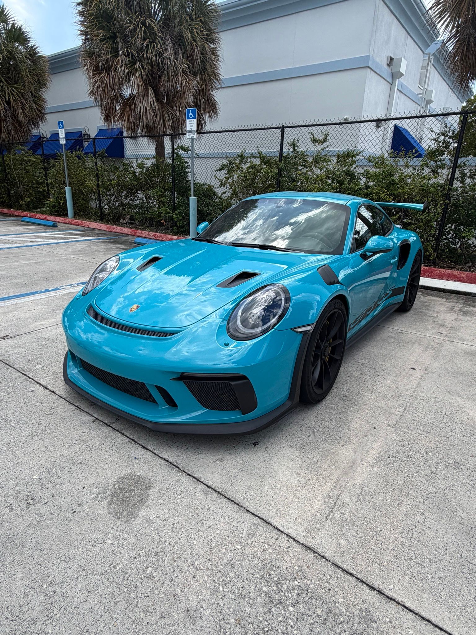 cars-card-image