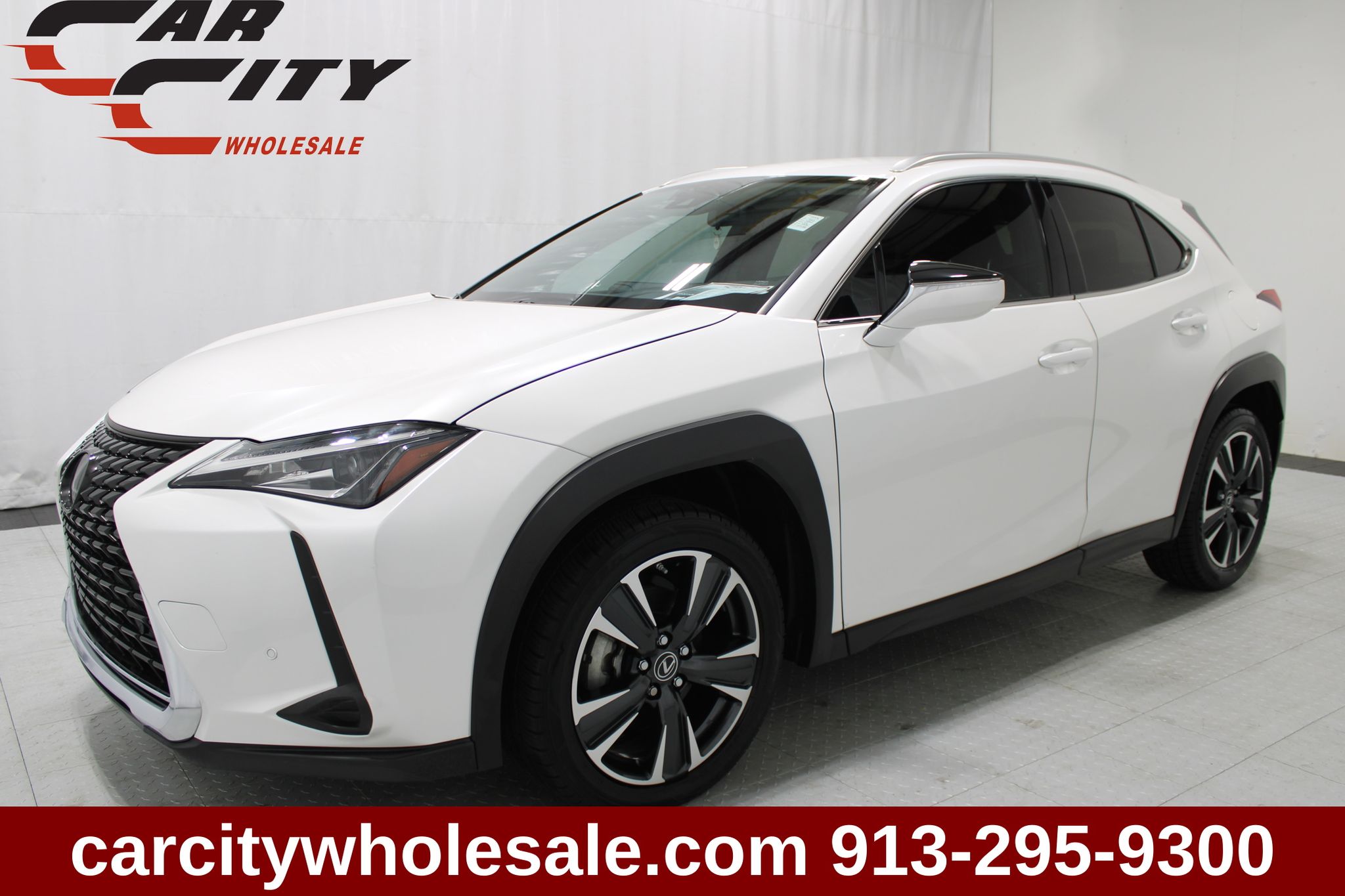 White Pearl 2022 Lexus UX SUV / Crossover Front-Wheel Drive Continuously Variable Transmission