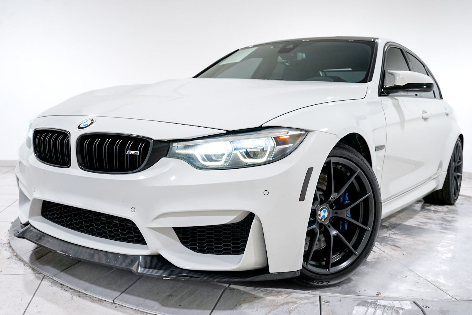 Alpine White 2018 BMW M3 CS Sedan RWD Sedan Rear-Wheel Drive 7-Speed Automatic