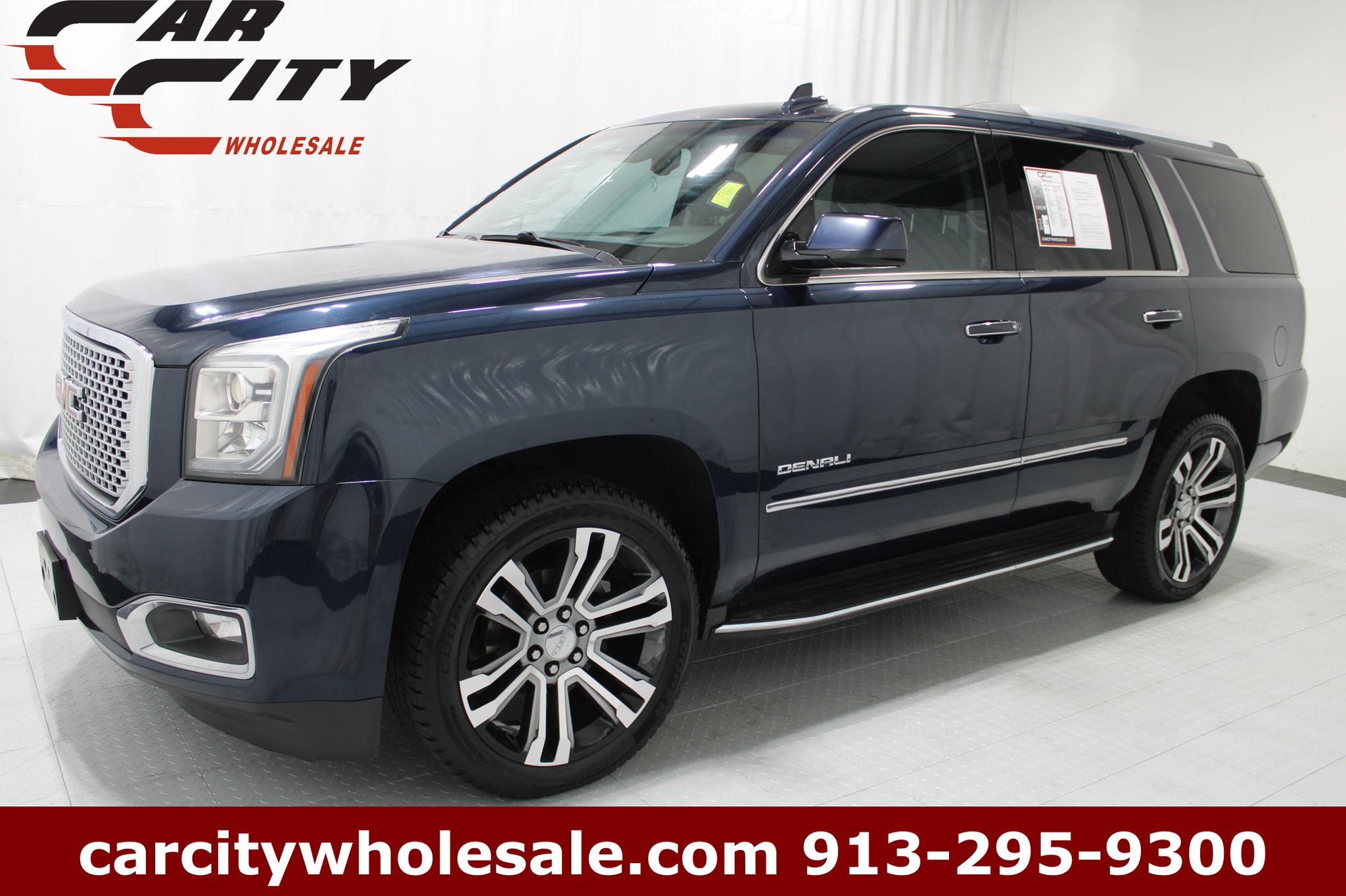 Dark Sapphire Blue Metallic 2017 GMC Yukon SUV / Crossover Four-Wheel Drive 8-Speed Automatic Overdrive