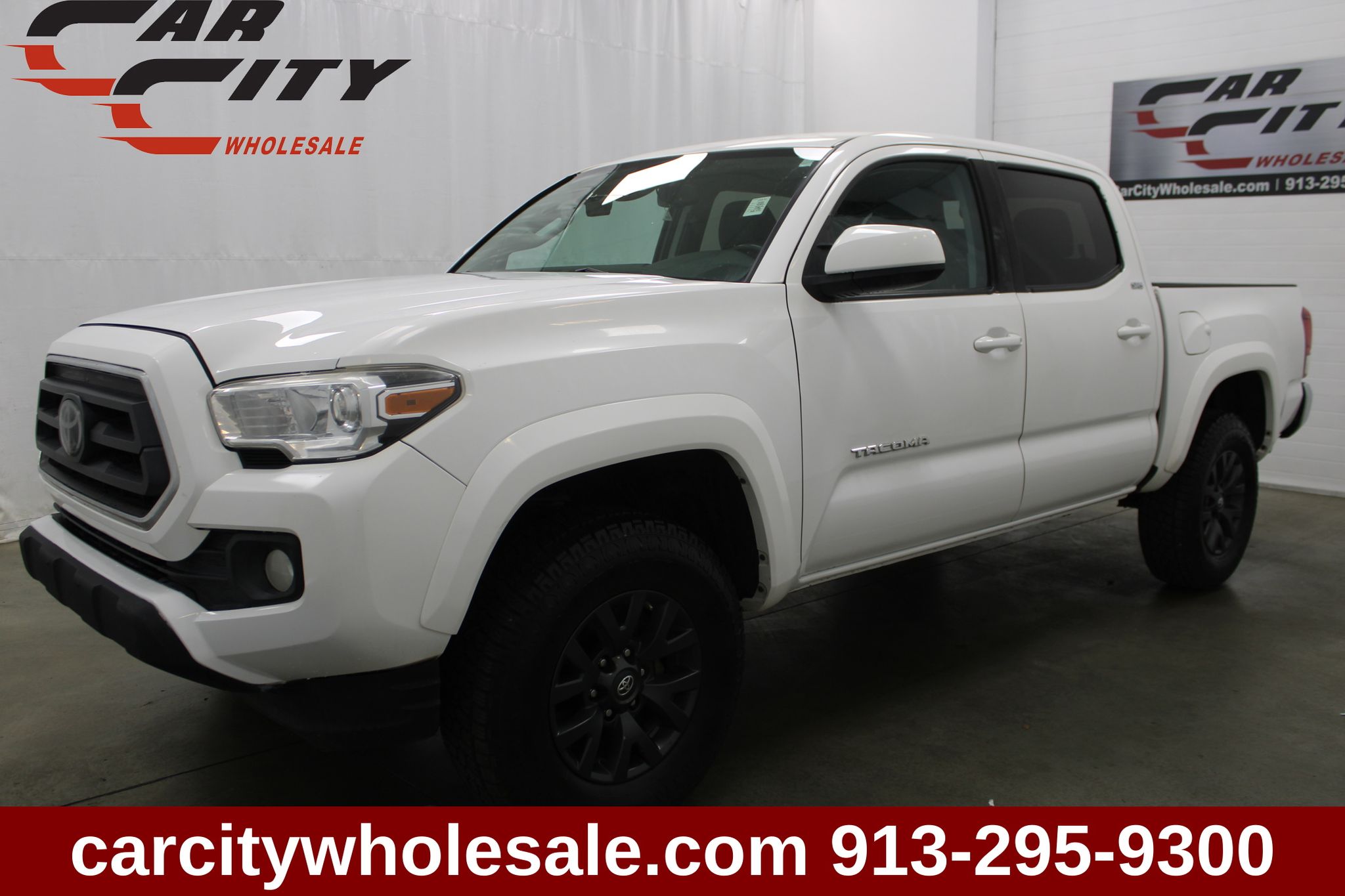 Super White 2020 Toyota Tacoma Pickup Truck Four-Wheel Drive 6-Speed Automatic