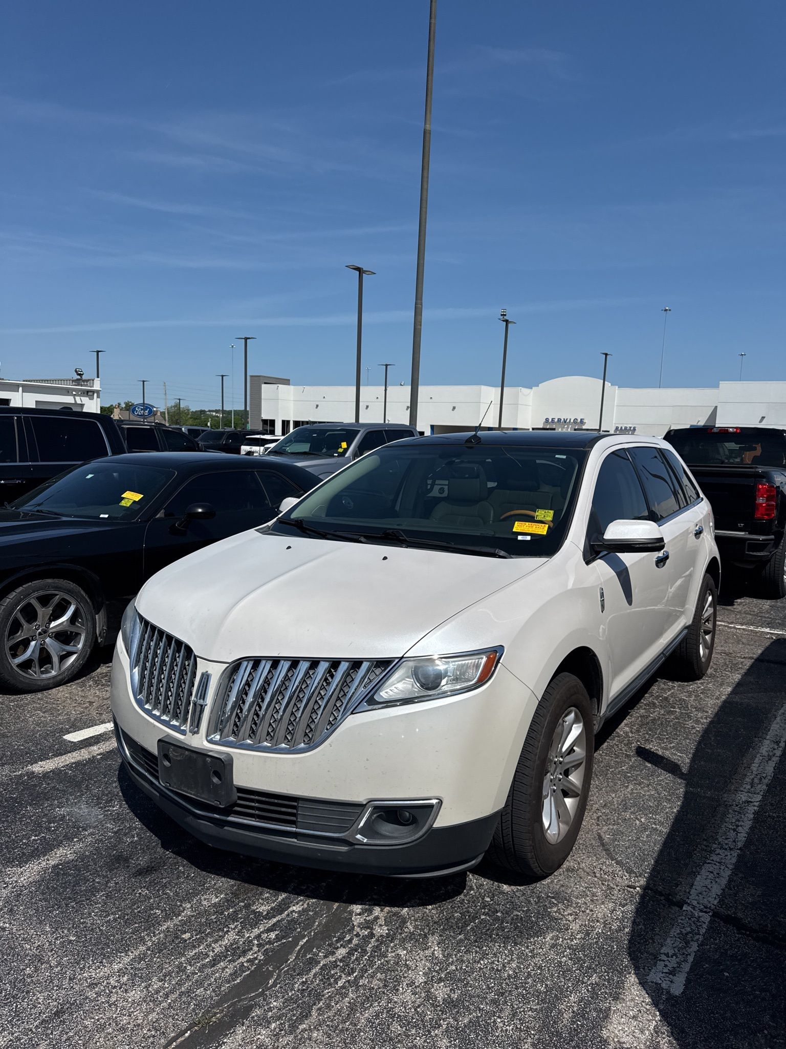 White Platinum Clearcoat Metallic 2013 Lincoln MKX FWD SUV / Crossover Front-Wheel Drive 6-Speed Automatic