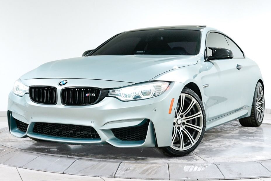 2016 BMW M4 -'s photo