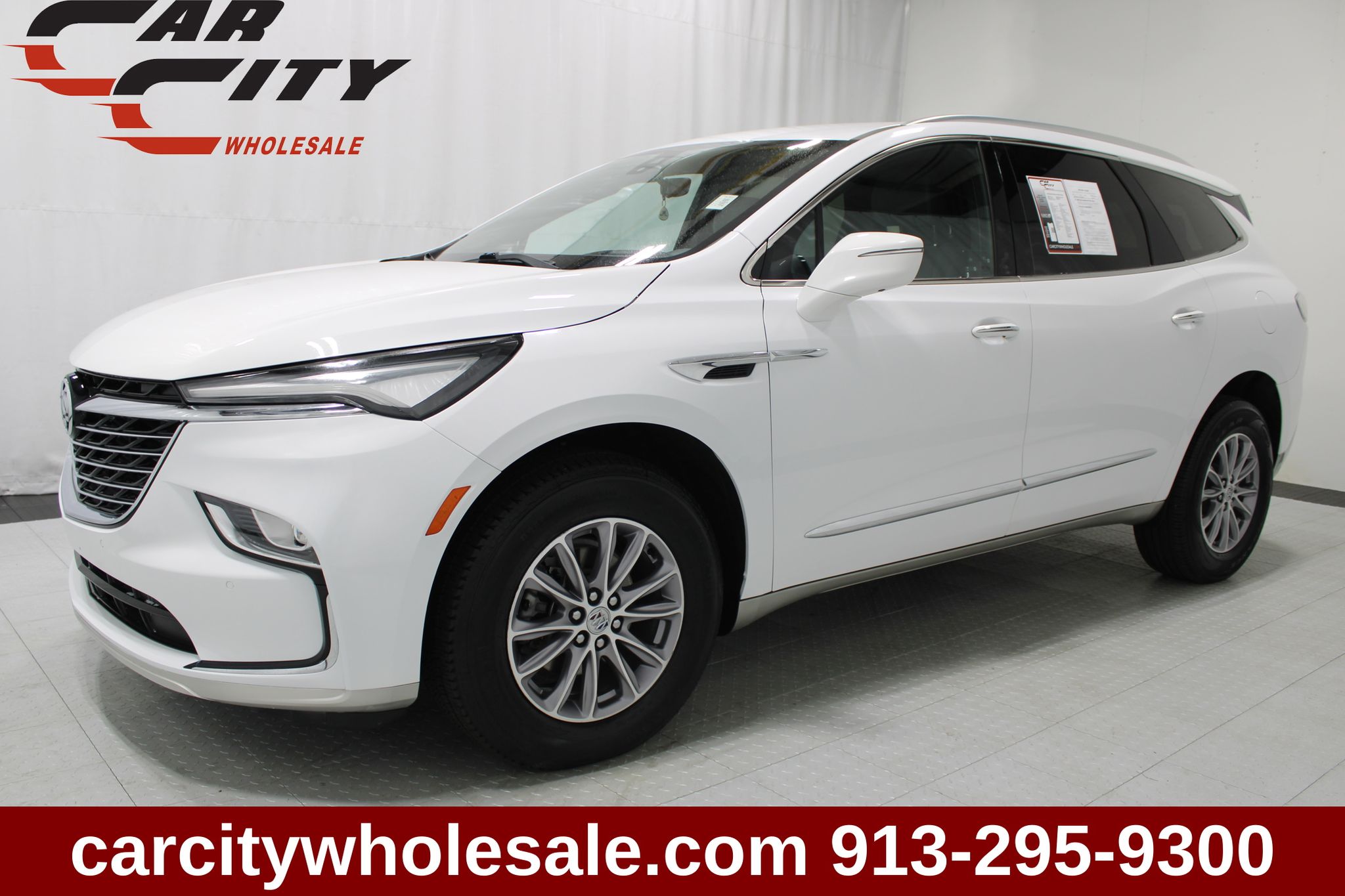 Summit White 2024 Buick Enclave SUV / Crossover Four-Wheel Drive 9-Speed Automatic