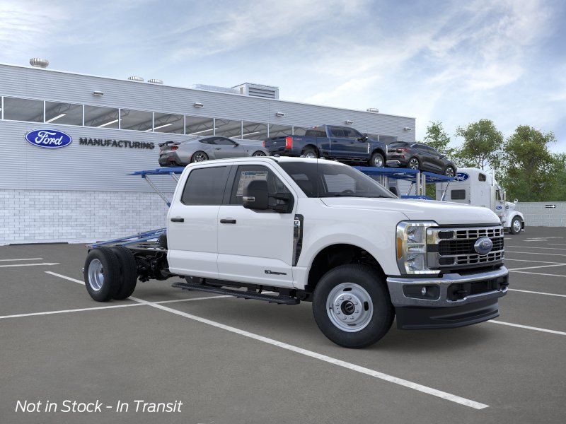 2026 Ford F-350 XL 4x4 Crew Cab 179-In DRW's photo